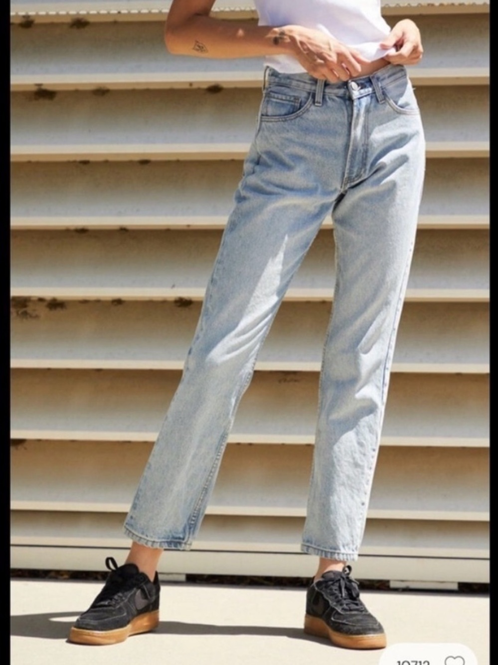 Brandy Melville High Waisted Mom Jeans Small High Rise Dad Medium Wash baggy S